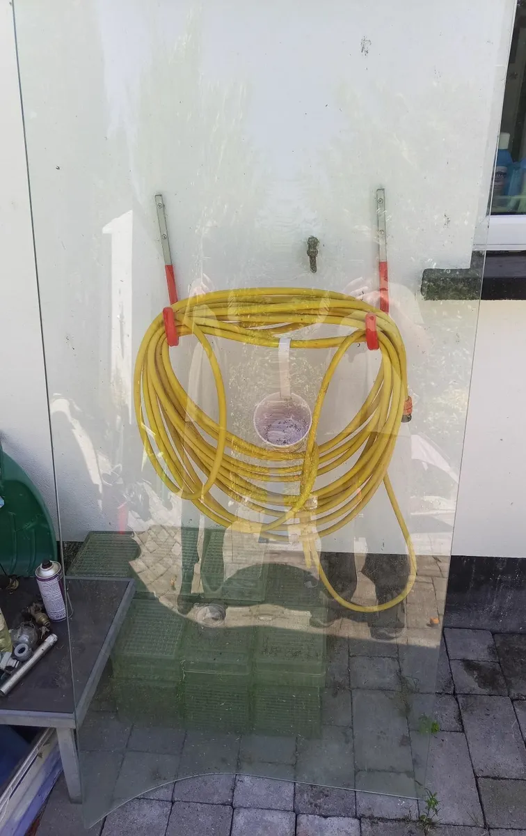 curved glass shower door/side - Image 3