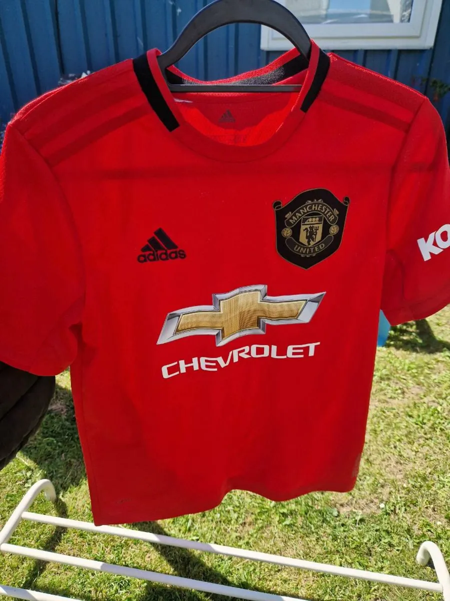 Manchester United top - Image 1