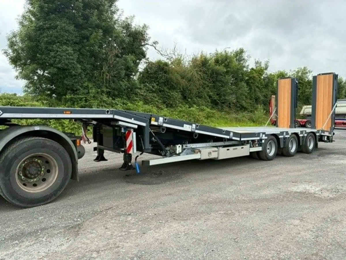 New Nooteboom OSDS-48-03(EB) triaxle stepframe - Image 1