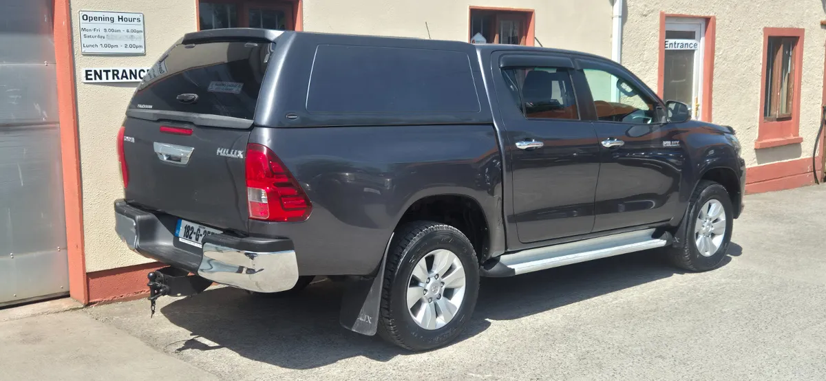 Toyota Hilux 2018 - Image 4