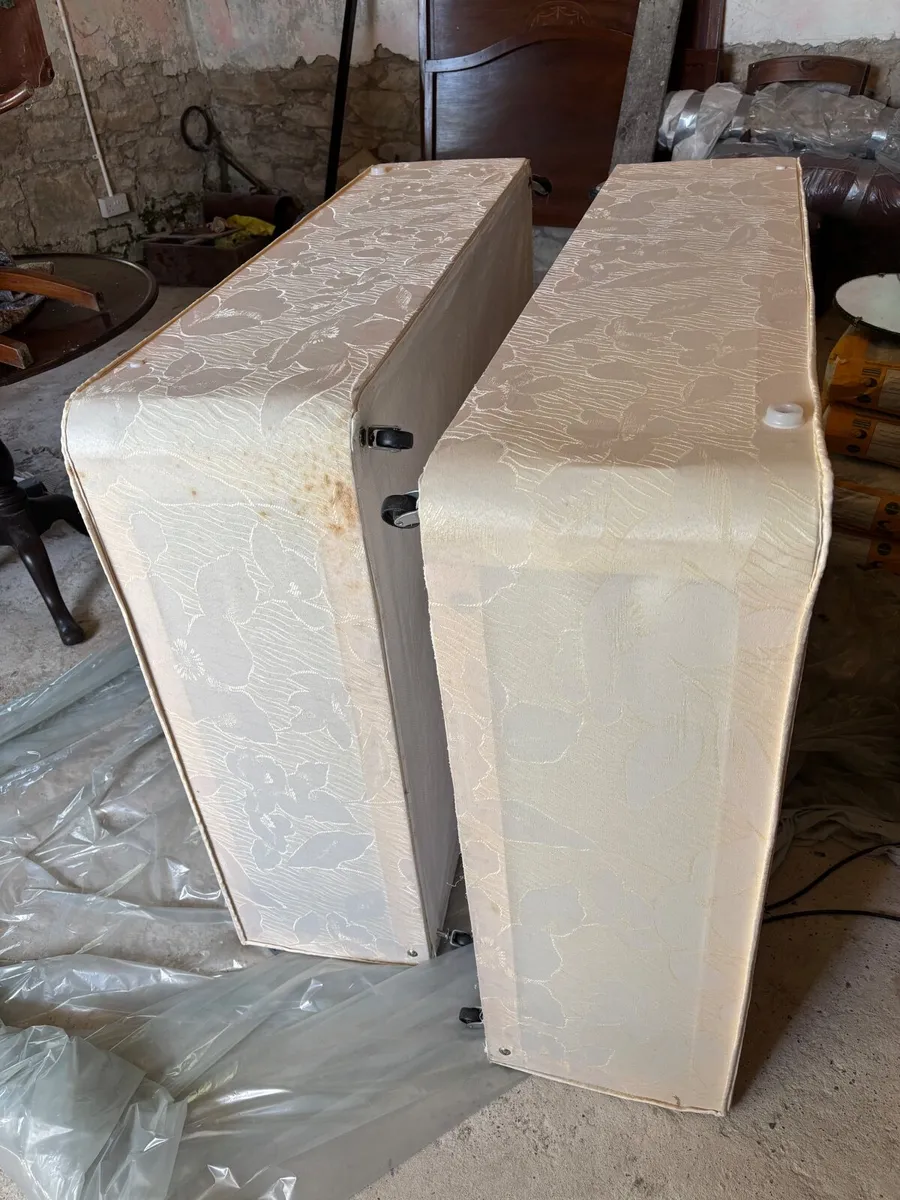 Bed base divan - free for collection - Image 1