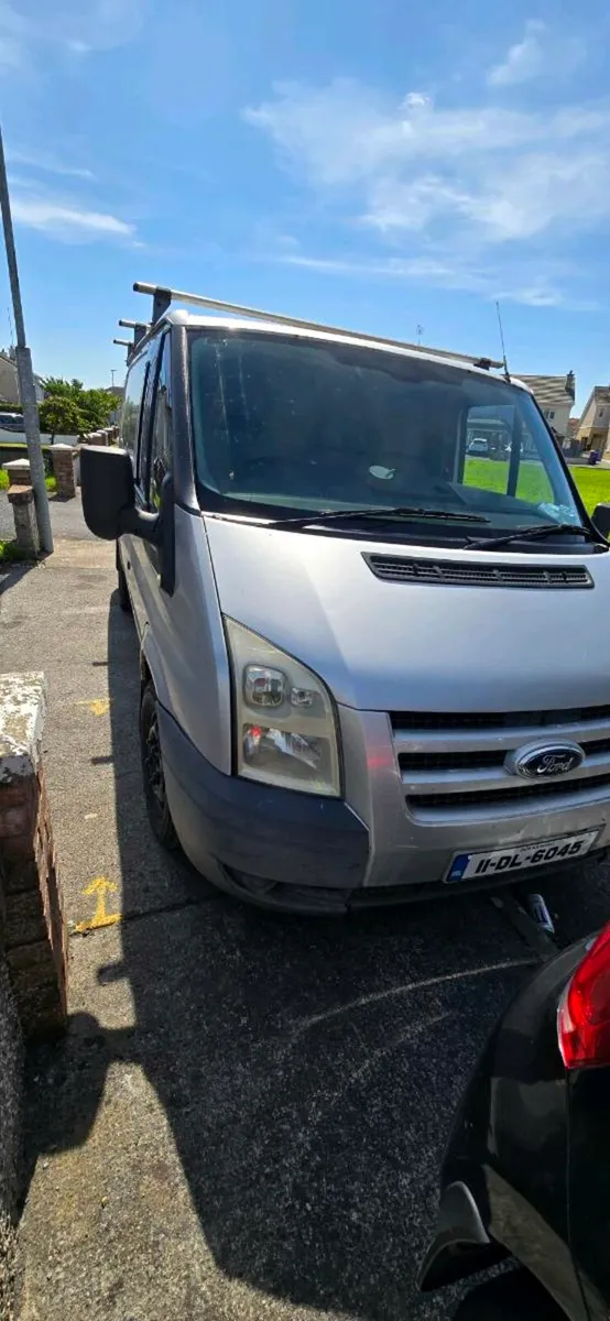 Van to fix or dismantle - Image 1