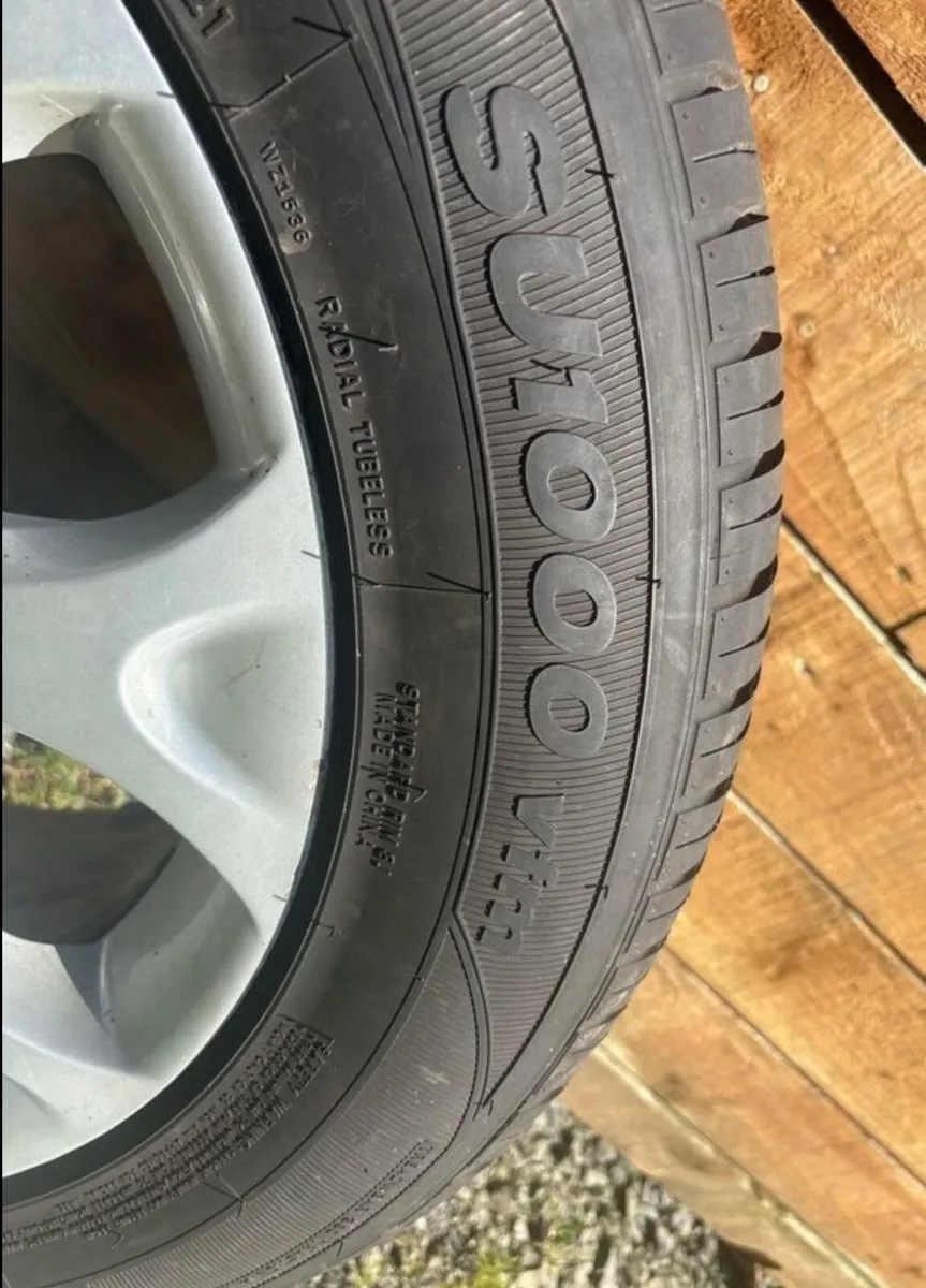 Tyres - Image 3
