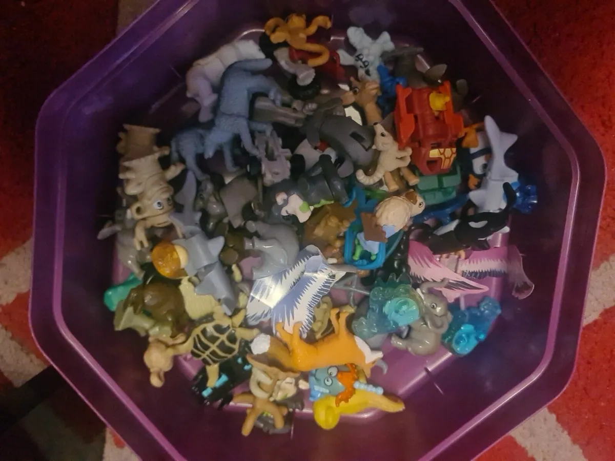 50 kinder egg surprise - Image 1