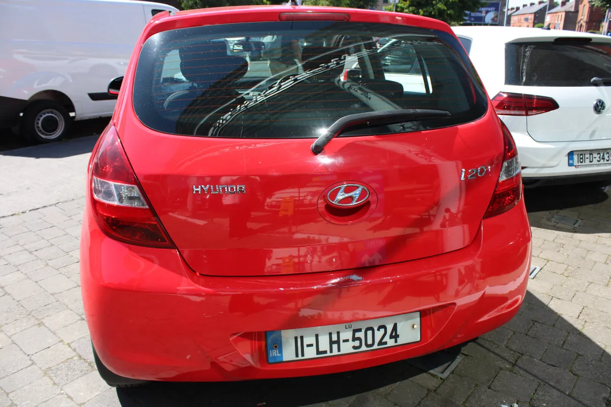 Hyundai i20 1.4 2011 - Image 3
