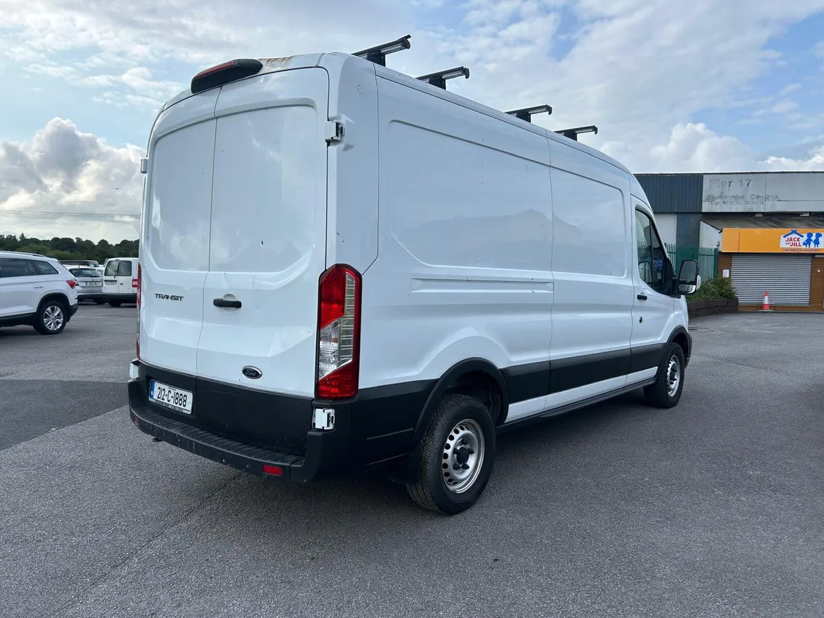 Ford Transit 2021 - Image 4