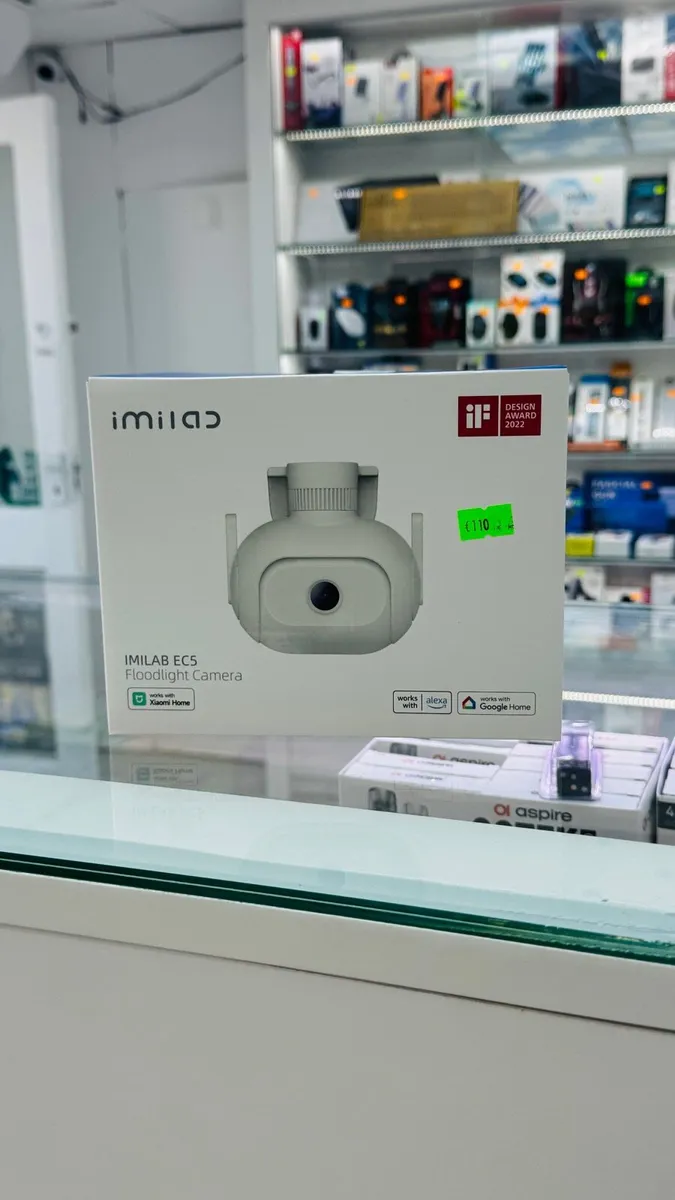 Folld light outdoor security camera