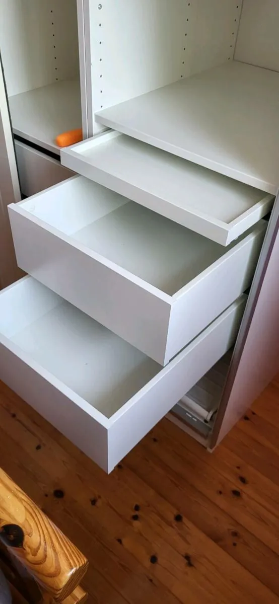 Wardrobe - Image 2