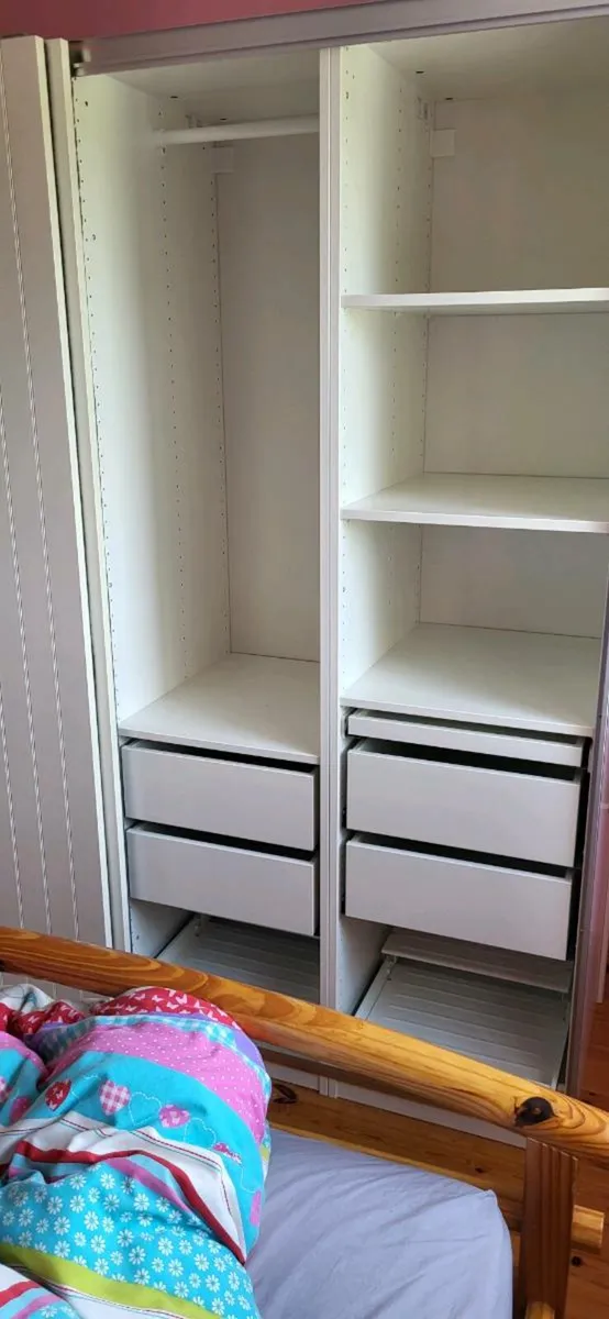 Wardrobe - Image 4