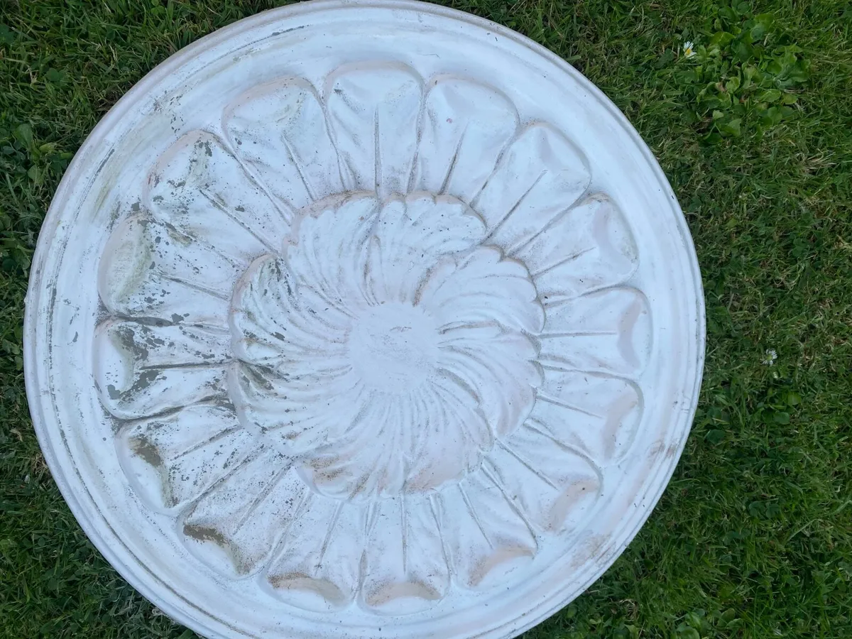 Ornate Ceiling Rose - Image 1