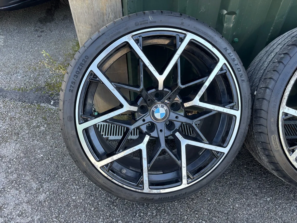 20 Inch BMW M alloys with good tyres - Image 1