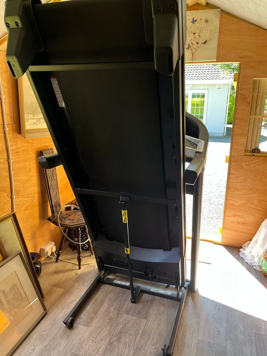 Treadmill - Image 3