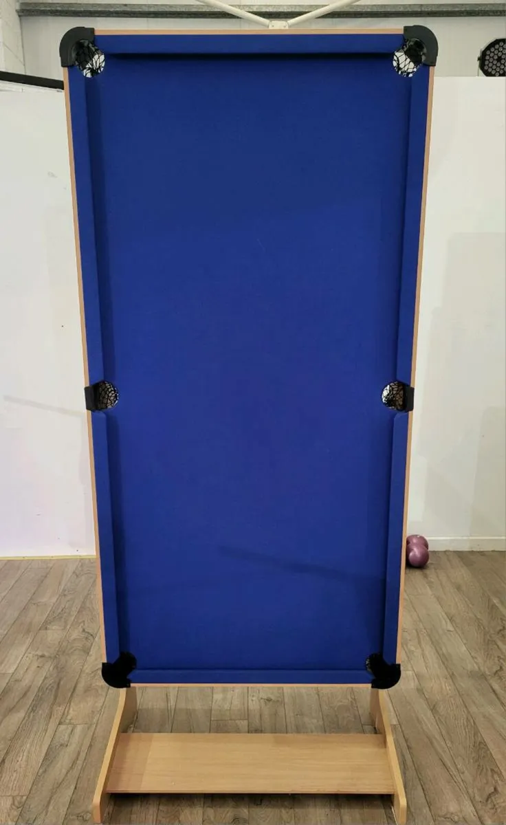 Pool table 6ft - Image 2