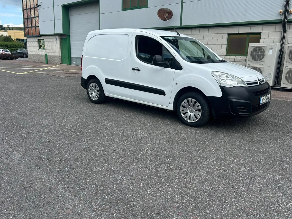 2017 Berlingo , low milage , 3 seater, tested - Image 1