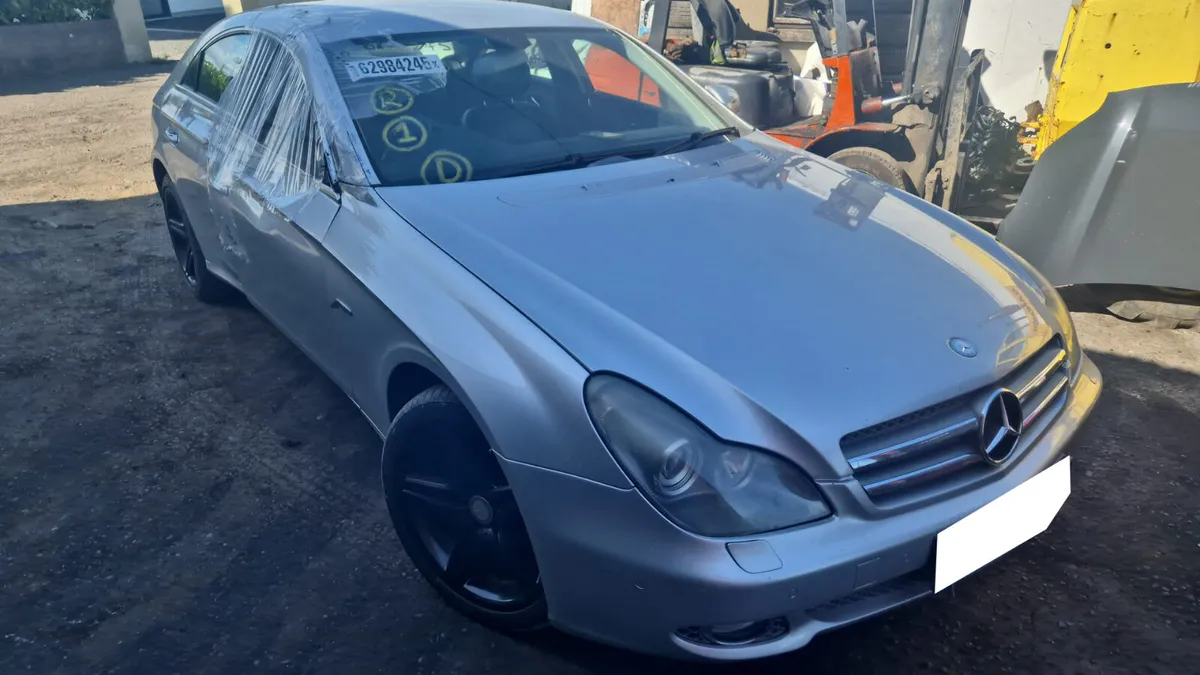 2009 MERCEDES CLS-CLASS  3.0D FOR BREAKING! - Image 1