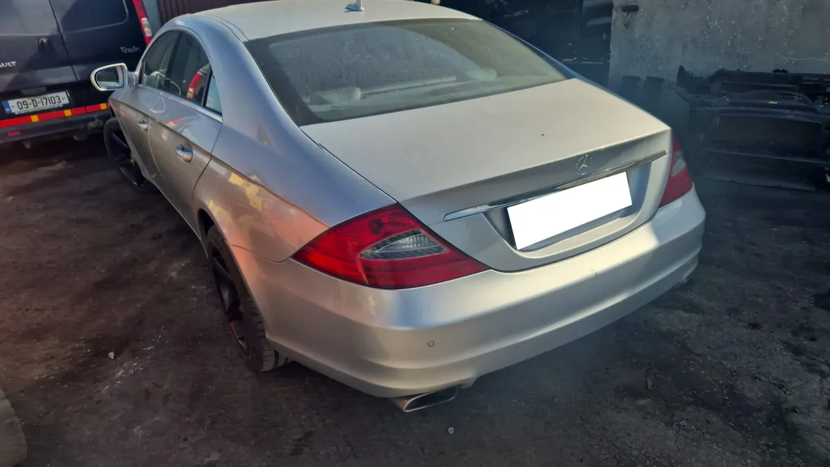 2009 MERCEDES CLS-CLASS  3.0D FOR BREAKING! - Image 2