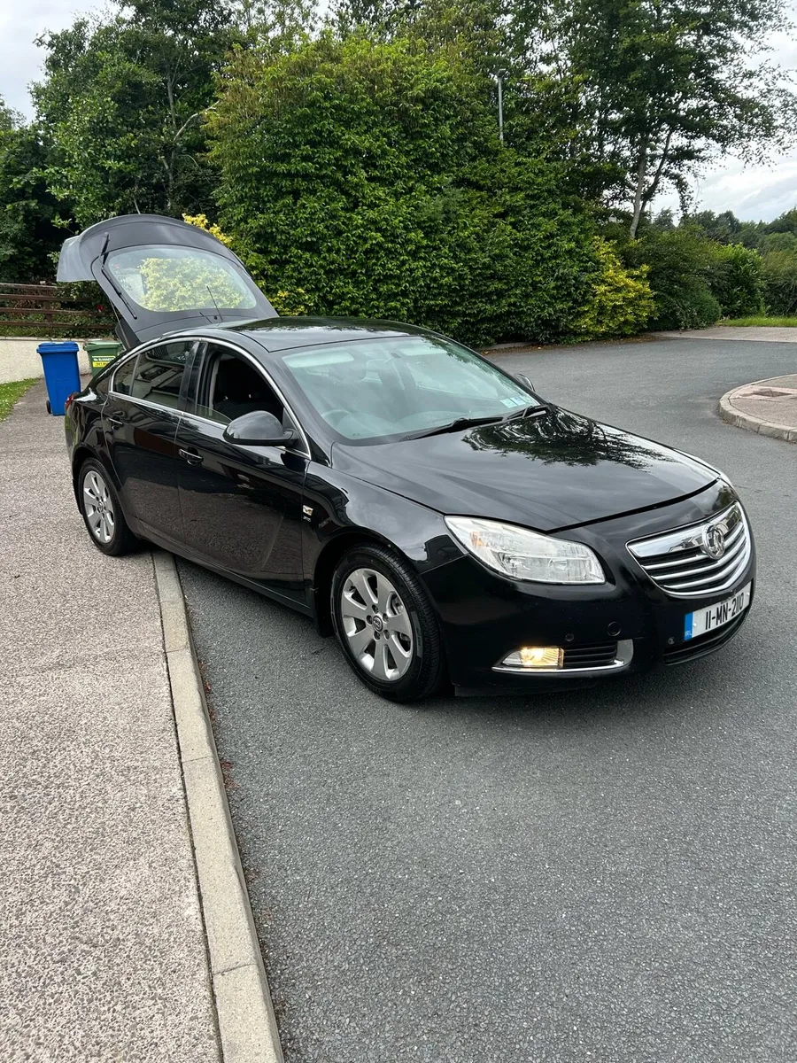 Vauxhall insignia 2.0 cdti 2011. (Nct 12/25) - Image 1