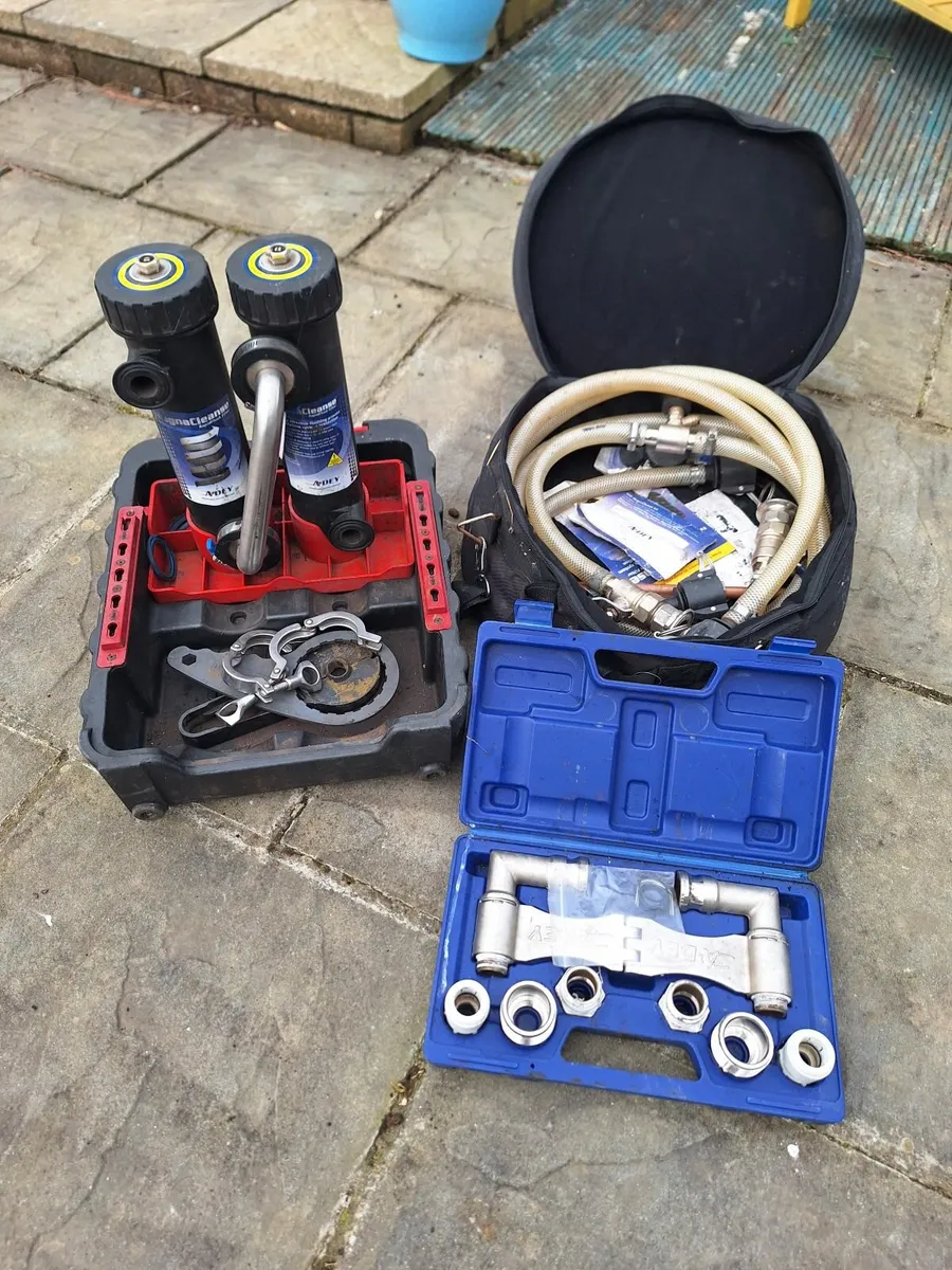 Power Flushing Machines - Image 1