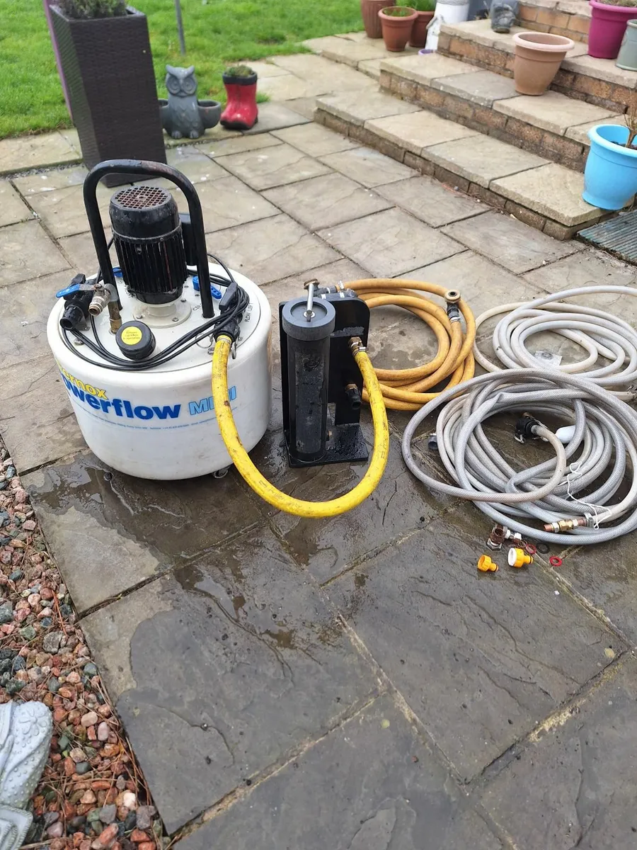 Power Flushing Machines - Image 2