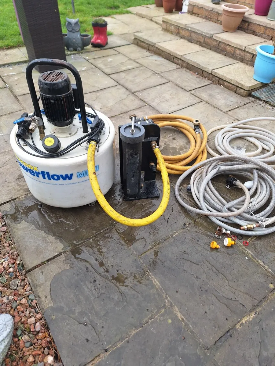 Power Flushing Machines - Image 3