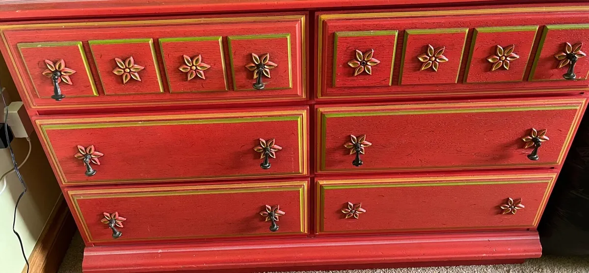 Oak 6 drawer cabinet. - Image 1