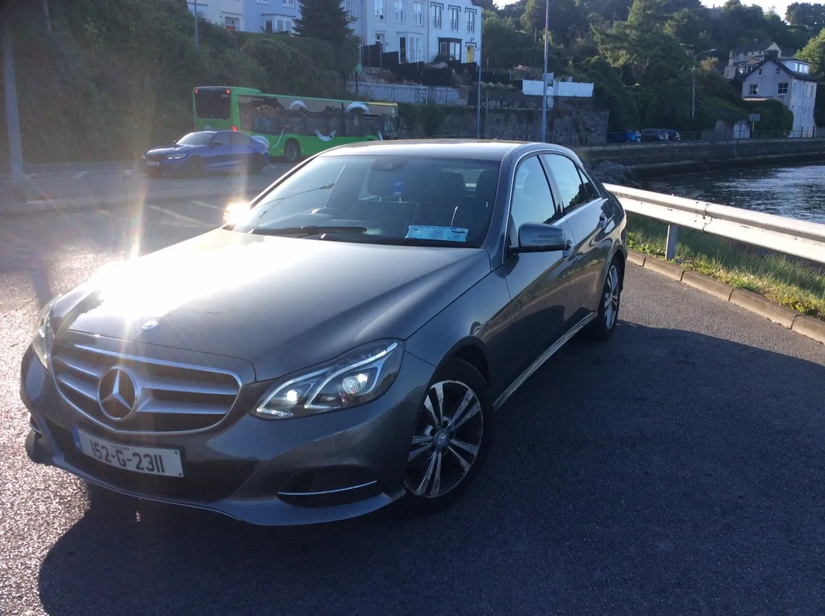 Mercedes E220D - Image 2