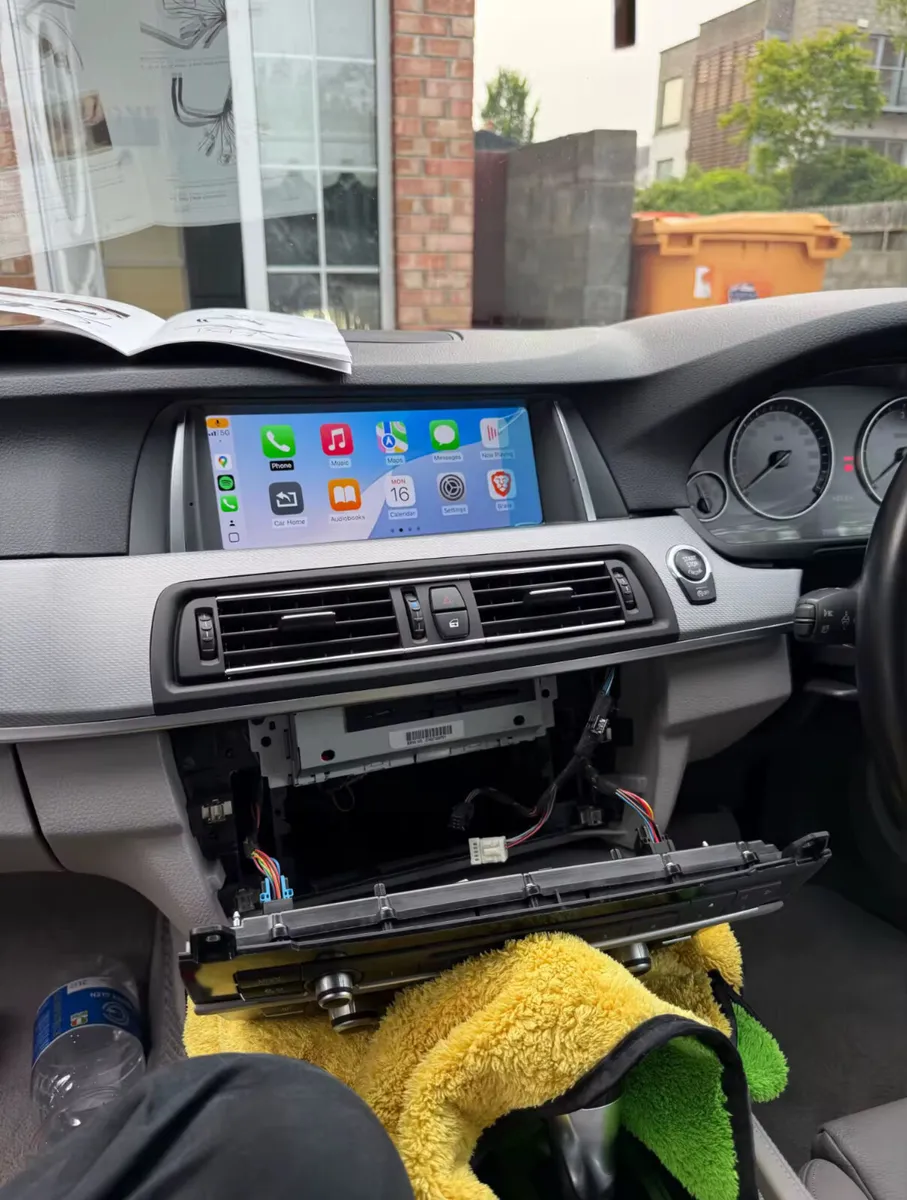 Wireless CarPlay & Android Auto Car Radios - Image 2