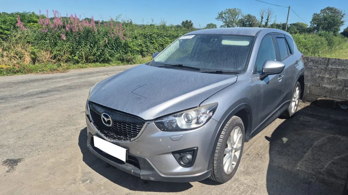 2014 MAZDA CX-5 2.2 DIESEL FOR BREAKING - Image 3