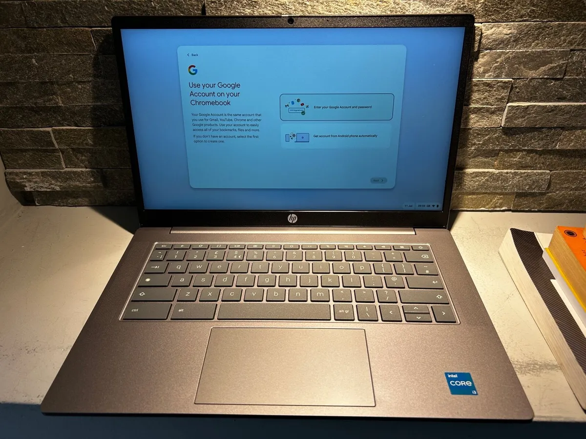 HP Chromebook Plus Core i3 8GB RAM - 256GB SSD - Image 2