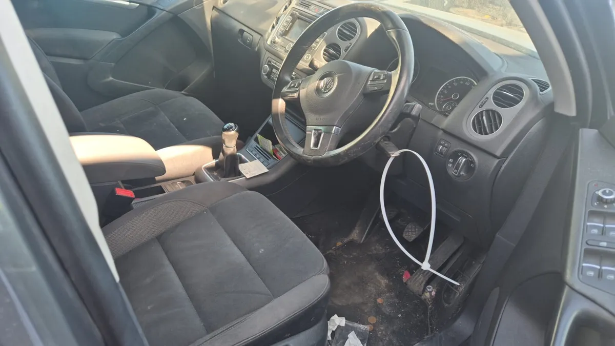 2014 VOLKSWAGEN TIGUAN 2.0D FOR BREAKING - Image 4