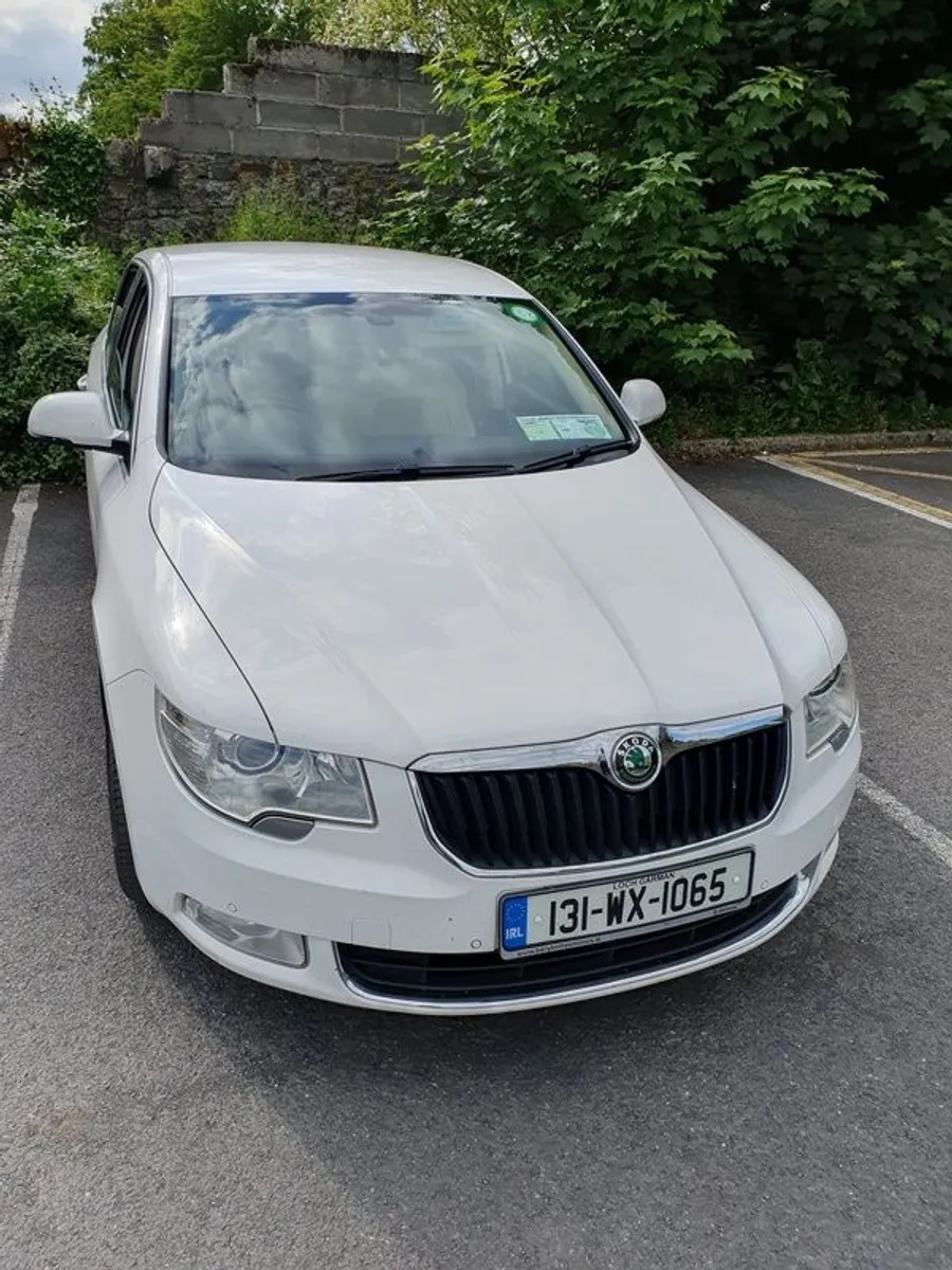 2013 Skoda Superb - Image 3