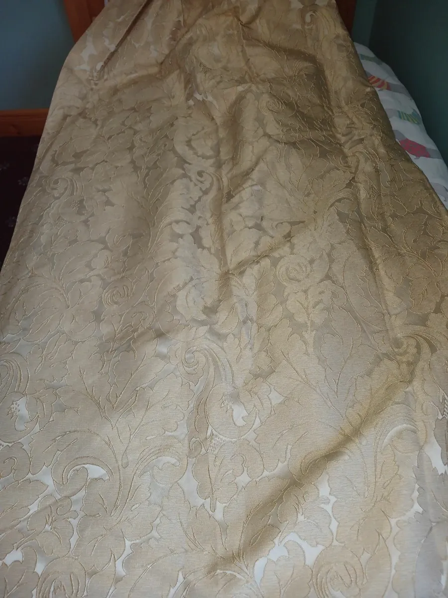 Curtains, gold in colour, BLACKOUT LINING, BRAND N - Image 3