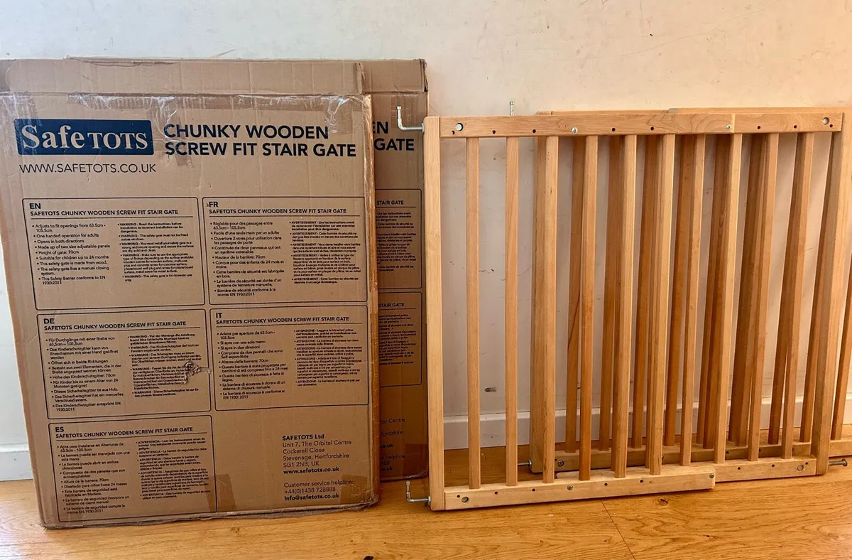 Wooden Stairgate - Image 2