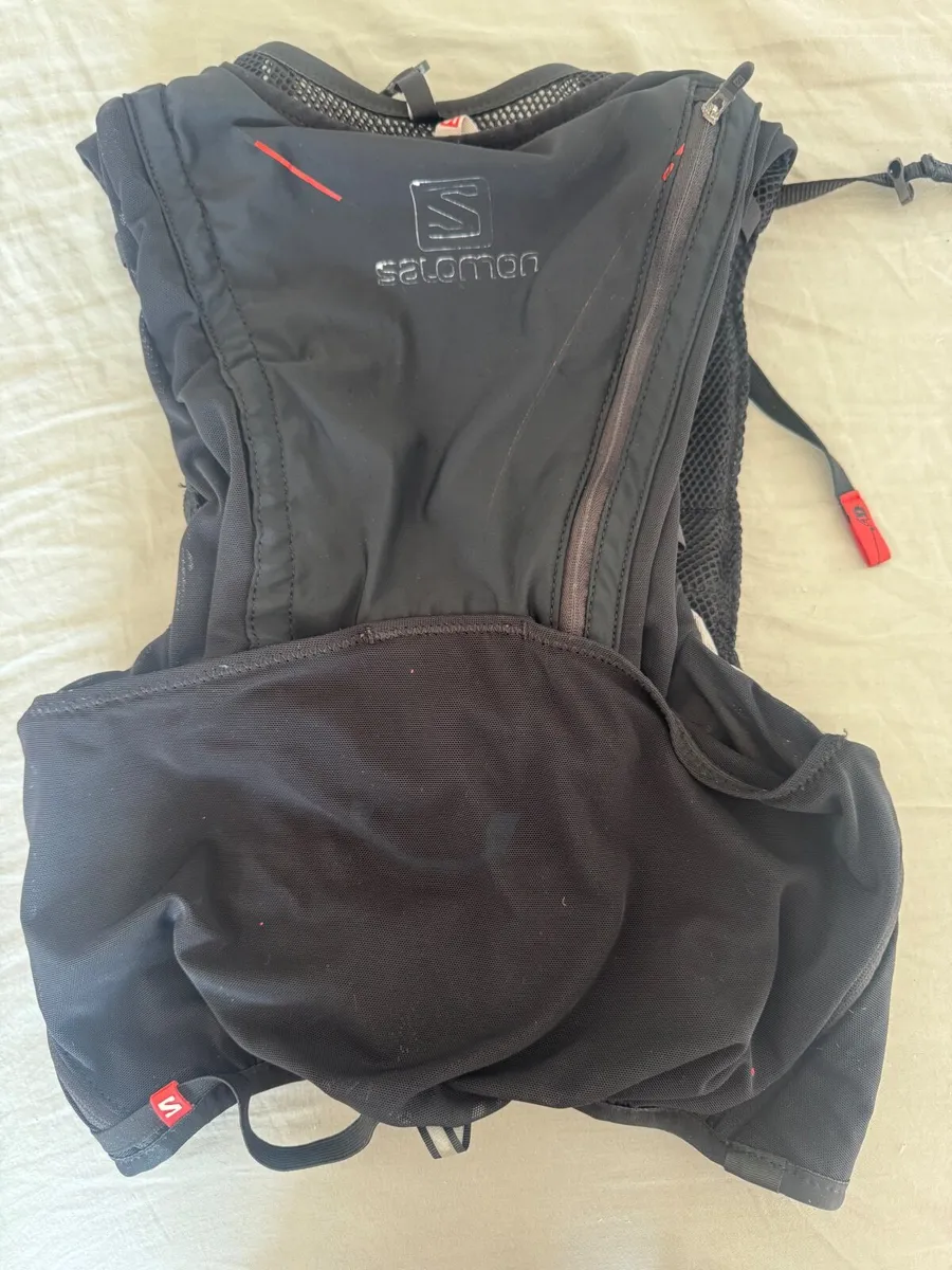 Salomon 12l sensifit running vest - Image 2