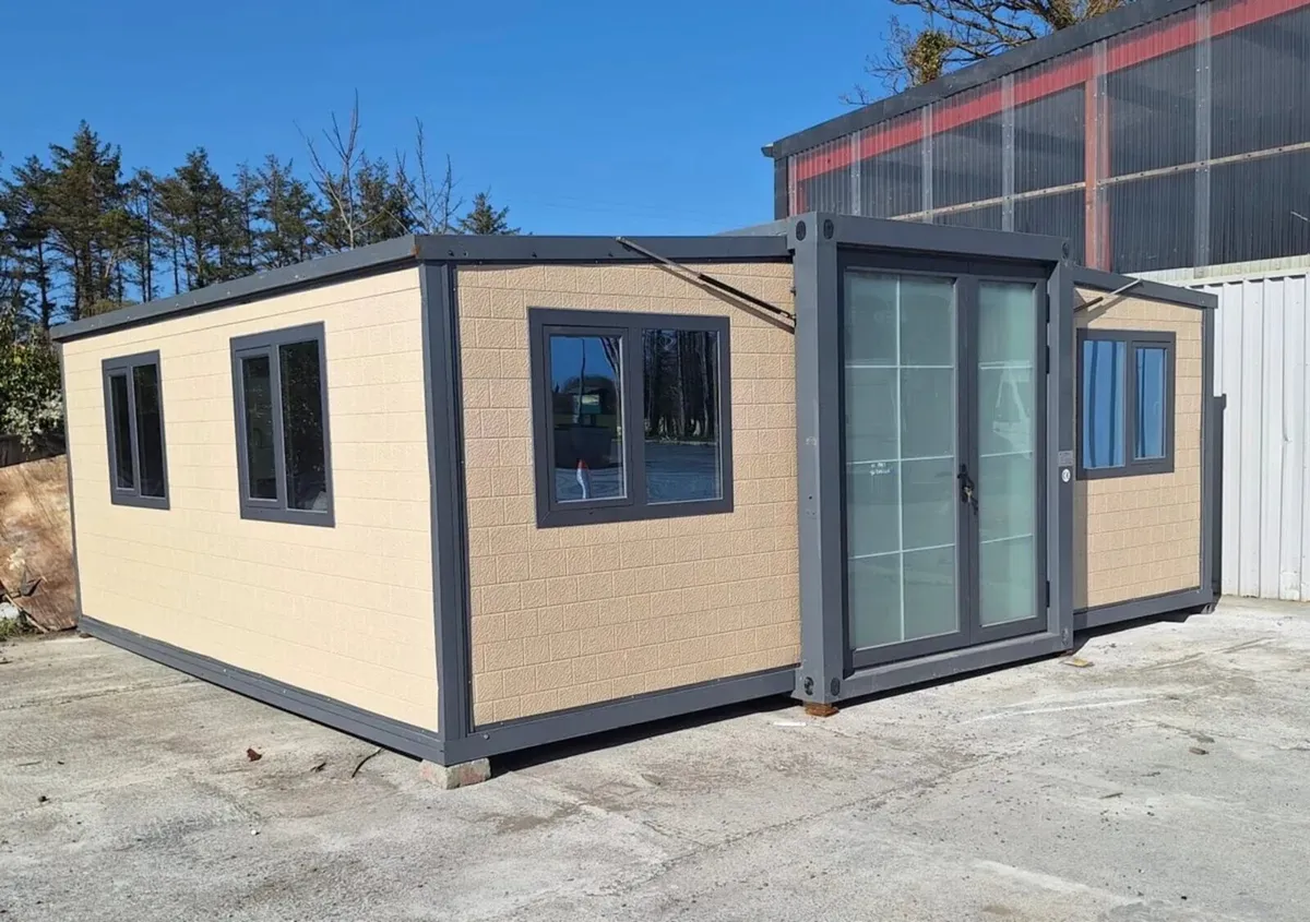 Expandable Container House - Image 1