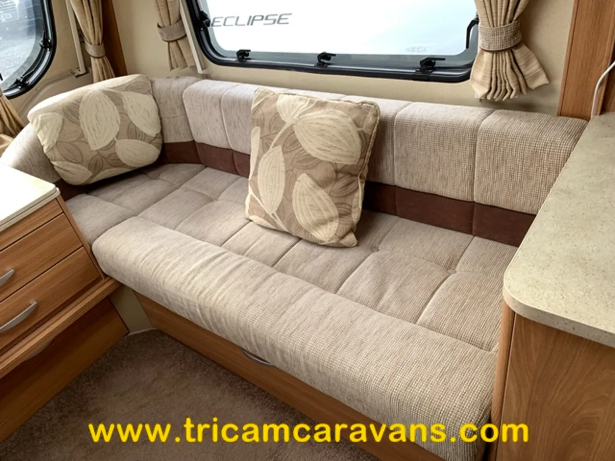 2011 Swift Conqueror 530/4 Top Spec - Image 4