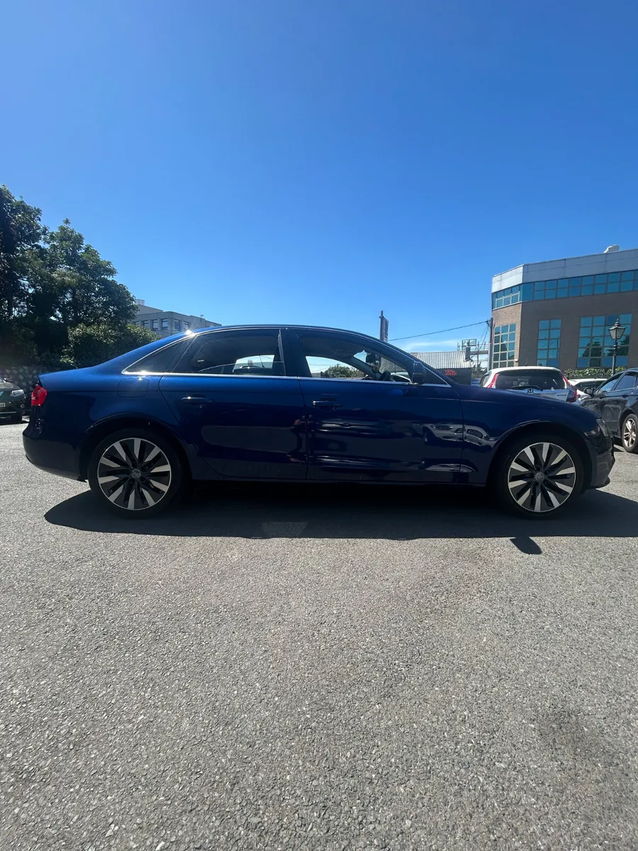 Audi A4 2014 - Image 1