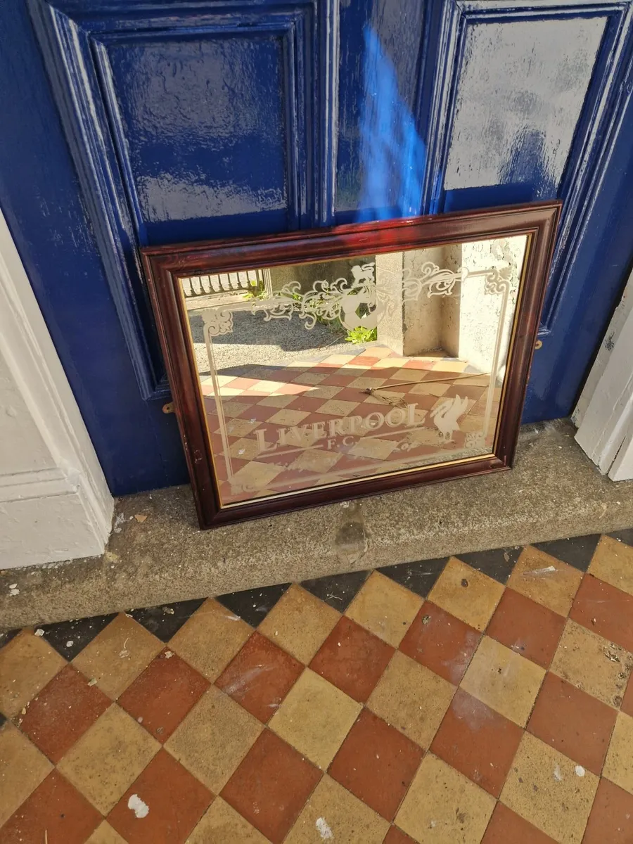 Liverpool Mirror - Image 2