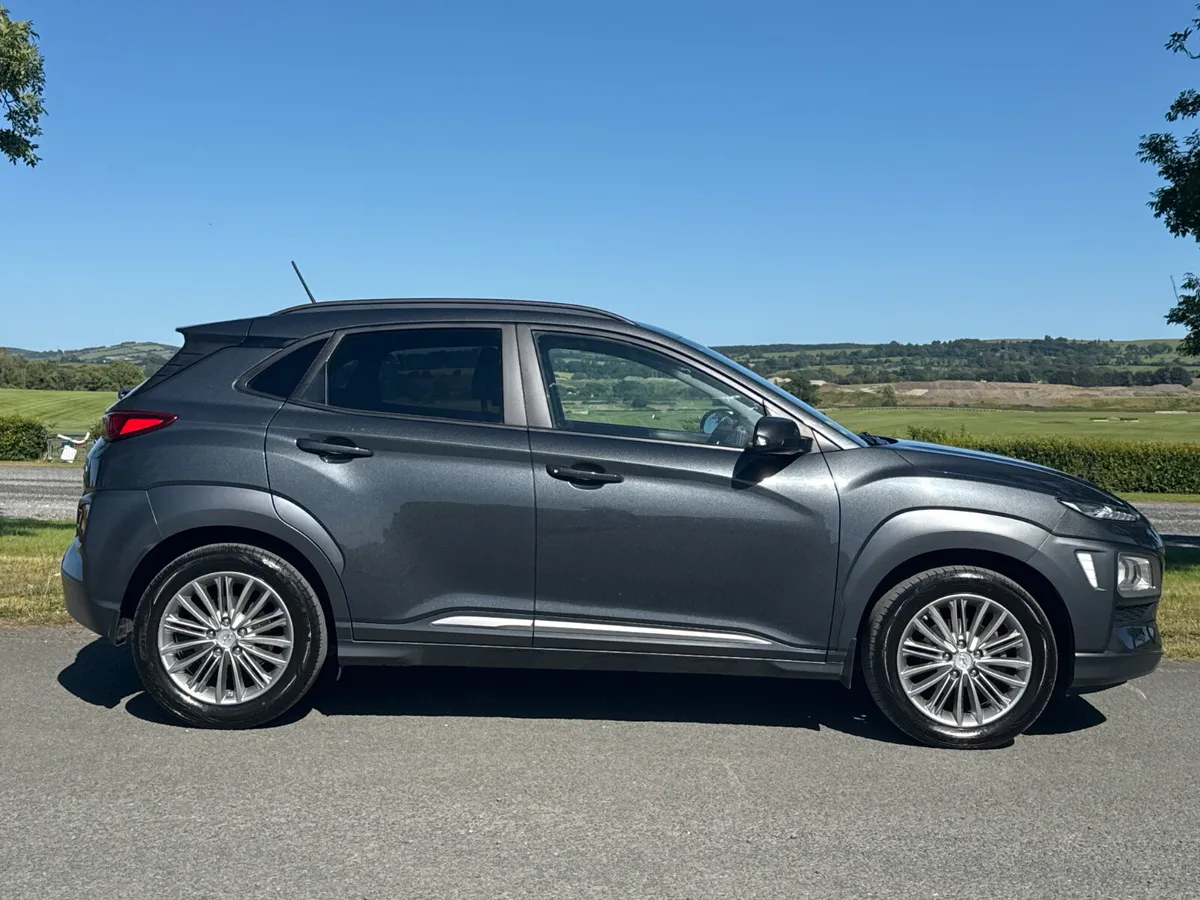 Hyundai KONA 2019 Diesel Executive - Image 3