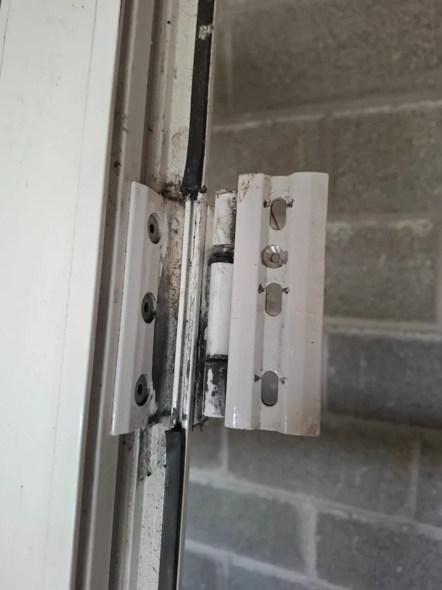 Door - Image 3