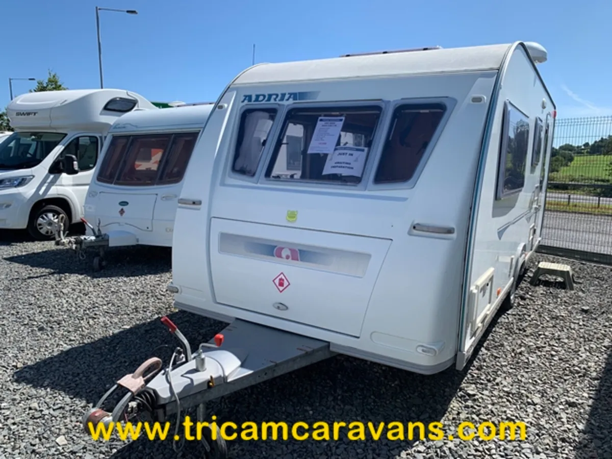 2004 Adria Adiva 532LT Ideal Starter 4 Berth - Image 1