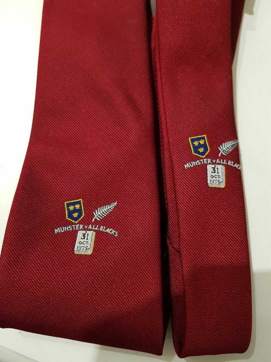 Sports tie, special vintage memorabilia - Image 1
