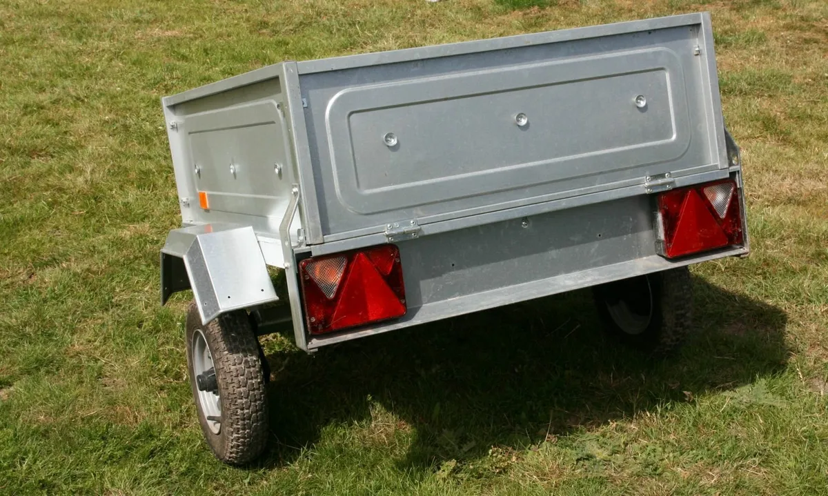 Small trailer for sale - Image 2