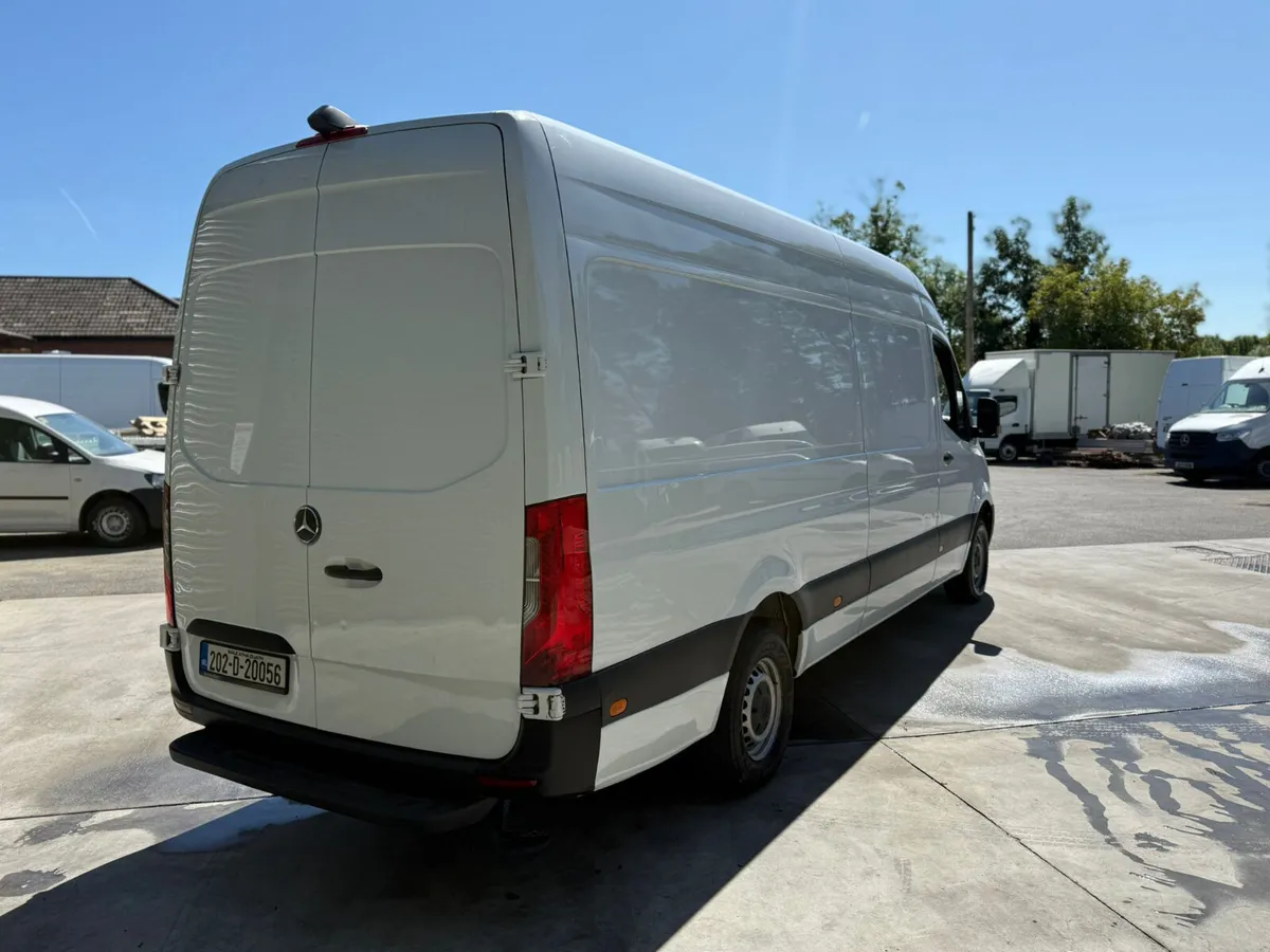 Mercedes-Benz Sprinter 2020 LWB - Image 4