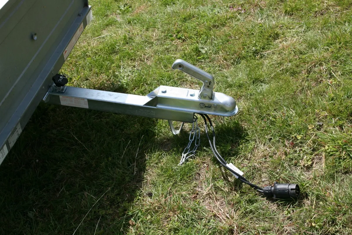 Small trailer for sale - Image 3