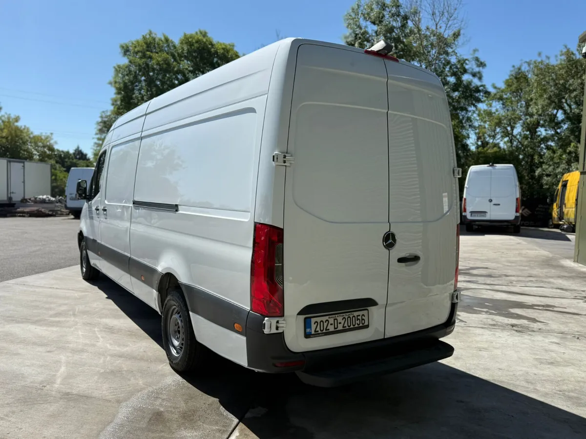 Mercedes-Benz Sprinter 2020 LWB - Image 3