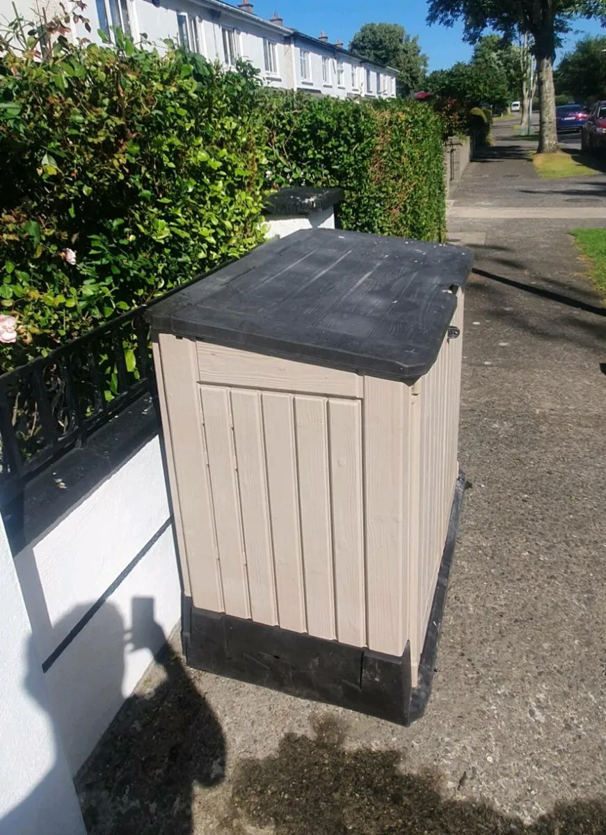 Free Garden Storage Box - Image 2