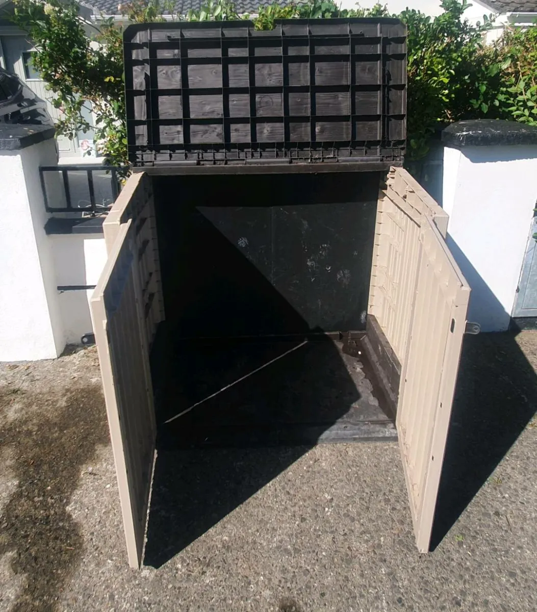 Free Garden Storage Box - Image 3