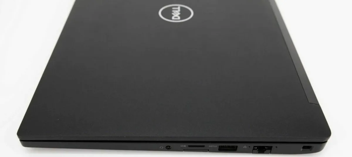 Dell Latitude  i7 8th Gen | 16GB RAM 512GB win 11 - Image 3
