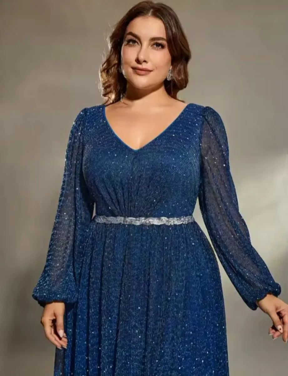 Beautiful dress size 4XL - Image 4